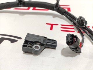 прочая запчасть, ориг. номер 2047490013, 2047491007, 2047491014, Tesla Model S  [2-й рестайлинг] 2021-2026