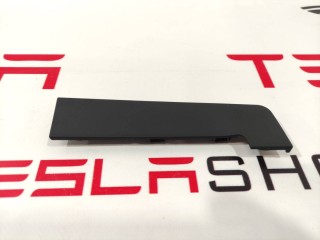 Заглушка обшивки (карты) двери, ориг. номер 1599719-00-A-1, 1566145-00-A, Tesla Model S 2-й рест 2021-2026