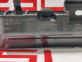 Кронштейн бампера центральный, ориг. номер 1494045-00-C, Tesla Model Y 2020-2026