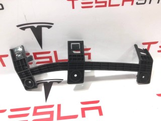 прочая запчасть, ориг. номер 1046957-00-F, Tesla Model X 2015-2021