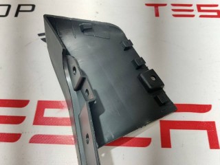 Обтекатель накладки порога, ориг. номер 1045634-00-D, Tesla Model X 2015-2021