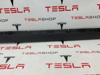 Накладка порога рокерной панели, ориг. номер 1497650-00-B, 1497745-00-C, Tesla Model Y 2020-2026