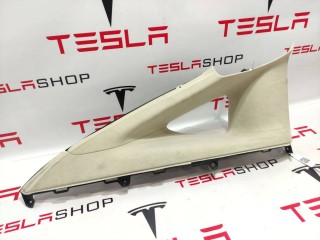 Накладка стойки С, ориг. номер 1050245-07-E, Tesla Model X 2015-2021
