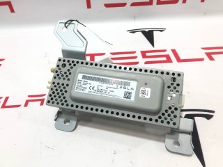 Радио FM/HD/XM, ориг. номер 1622932-00-A, 1622932-99-B, Tesla Model S 2-й рест 2021-2026