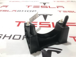 Кронштейн внутренний стойки C, ориг. номер 1640618-00-B, Tesla Model S 2-й рест 2021-2026