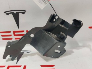 Кронштейн внутренний стойки C, ориг. номер 1608562-00-C, 1621723-00-C, Tesla Model S 2-й рест 2021-2026