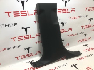 Накладка стойки B, внутренняя, ориг. номер PT00001363, Rivian R1T 2021-2024