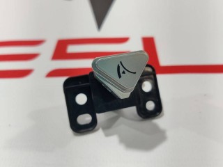 Кнопка открытия бардачка, ориг. номер 6008906-00-C, Tesla Model S