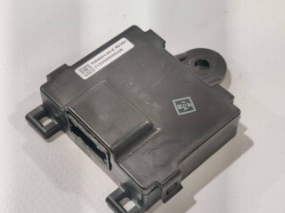Блок контроля ручки двери, ориг. номер 1069651-00-E, Tesla Model S 2-й рест 2021-2026