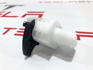 Защелка сидений 2-го ряда, ориг. номер 1570932-00-E, 1617394-00-C, Tesla Model S 2-й рест 2021-2026