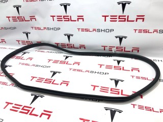 Уплотнитель проема дверного, ориг. номер 1497675-00-A, 1497676-00-A, Tesla Model Y 2020-2026