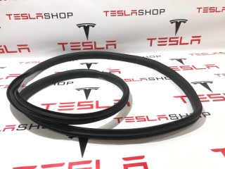 Уплотнитель проема дверного, ориг. номер 1497675-00-A, 1497676-00-A, Tesla Model Y 2020-2026