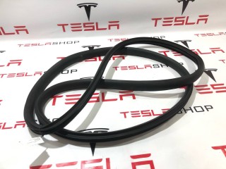 Уплотнитель проема дверного, ориг. номер 1497673-00-A, Tesla Model Y 2020-2026