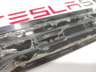 Накладка декоративная порога, ориг. номер 1494301-00-A, Tesla Model Y 2020-2026
