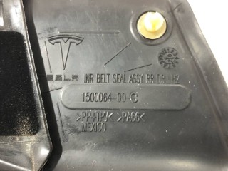 Уплотнитель стекла внутренний двери, ориг. номер 1500064-00-C, Tesla Model Y 2020-2026