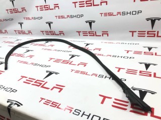 Уплотнитель проема дверного, ориг. номер 1497678-00-A, Tesla Model Y 2020-2026