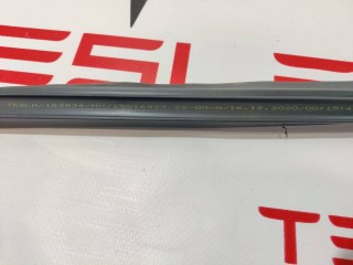 Уплотнитель проема дверного, ориг. номер 1497677-00-A, Tesla Model Y 2020-2026