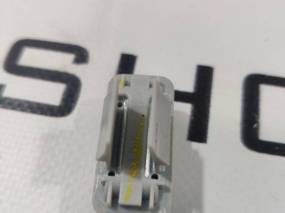 Держатель козырька солнцезащитного, ориг. номер 1533088-00-C, Tesla Model Y 2020-2026