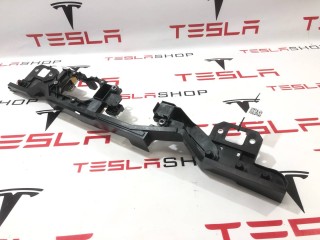 прочая запчасть, ориг. номер 1111111-10-F, 1621365-00-A, Tesla Model X 2015-2021