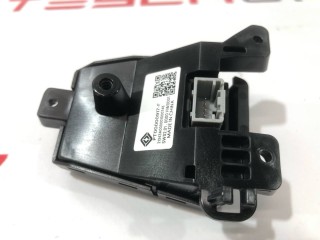 Кнопка управления на руле, ориг. номер PT00000910-L, PT00000913-G1, PT00000917-F, Rivian R1T 2021-2024