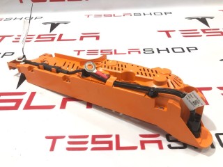 прочая запчасть, ориг. номер 1039577-00-F, 1041310-00-F, 1042876-00-C, Tesla Model S 2012-2016