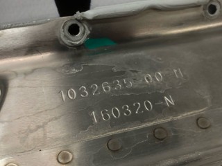 прочая запчасть, ориг. номер 1032635-00-H, Tesla Model X 2015-2021