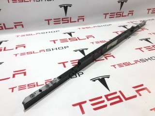 Планка прижимная основной батареи, ориг. номер 1014153-2M-13, Tesla Model S 2016-2021