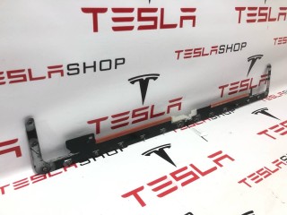 прочая запчасть, ориг. номер 1014114-00-D, 1015681-00-E, Tesla Model X 2015-2021