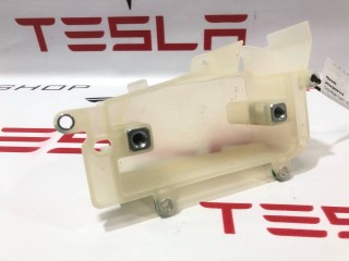 прочая запчасть, ориг. номер 1055495-00-B, Tesla Model X 2015-2021