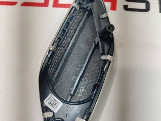 Накладка стойки А, (средняя высота), ориг. номер PT00032993, PT00003415, Rivian R1T 2021-2024