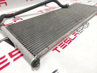Подушка крепления радиатора, ориг. номер 1048498-00-C, Tesla Model X 2015-2021