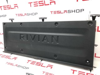 Накладка багажника внутренняя (пластик), ориг. номер PT00000353-H, Rivian R1T 2021-2024
