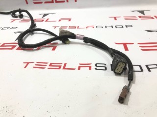 Электропроводка бампера, ориг. номер 1032435-00-G, 1063323-00-C, Tesla Model X 2015-2021