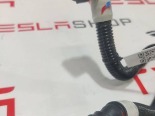 Патрубок системы охлаждения (RIVIAN R1T), ориг. номер PT00061708-E, Rivian R1T 2021-2024