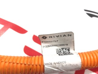 Проводка джаншен бокс DC-DC конвертер, ориг. номер PT00033173-G, Rivian R1T 2021-2024