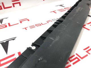Накладка порога рокерной панели, ориг. номер 1497741-00-B, 149764900B, Tesla Model Y 2020-2026