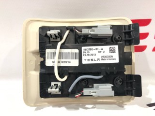 Потолочная консоль, ориг. номер 1013786-00-A, Tesla Model S