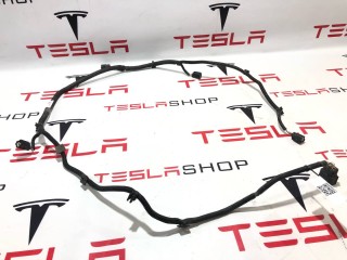 Электропроводка бампера, ориг. номер 1004421-03-H, Tesla Model S