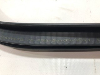 Уплотнитель проема дверного, ориг. номер 1497675-00-A, 1497676-00-A, Tesla Model Y 2020-2026