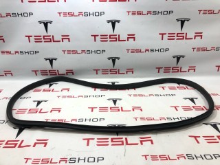 Уплотнитель проема дверного, ориг. номер 1497675-00-A, 1497676-00-A, Tesla Model Y 2020-2026