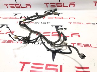 Электропроводка бокса переднего багажника (ванны), ориг. номер 1004557-02-G, Tesla Model S