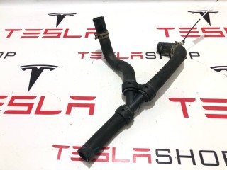Шланг охлаждения для насоса, ориг. номер 6007345-00-C, Tesla Model S
