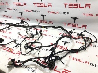 Электропроводка салона, ориг. номер 1004416-00-H, Tesla Model S