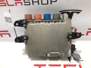 Джаншен бокс, ориг. номер 1028843-01-C, 1028843-00-B, Tesla Model S