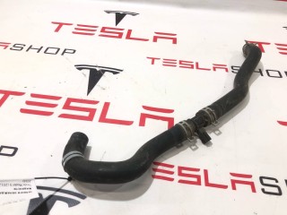 Шланги охлаждающей жидкости, ориг. номер 1065812-00-B, Tesla Model S