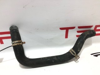 Шланги охлаждающей жидкости, ориг. номер 1028549-00-C, Tesla Model S