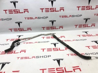 Патрубок охлаждения основной батареи, ориг. номер 1028527-00-B, Tesla Model S