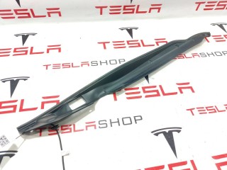 Датчик прижатия (накладка крышки багажника), ориг. номер 6007570-00-B, Tesla Model S