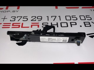прочая запчасть, ориг. номер 1068130-01-B, Tesla Model 3 2017-2021