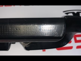 Кронштейн накладки, стойки В, ориг. номер 1103773-00-L, 1088837-00-A, Tesla Model 3 2017-2021
